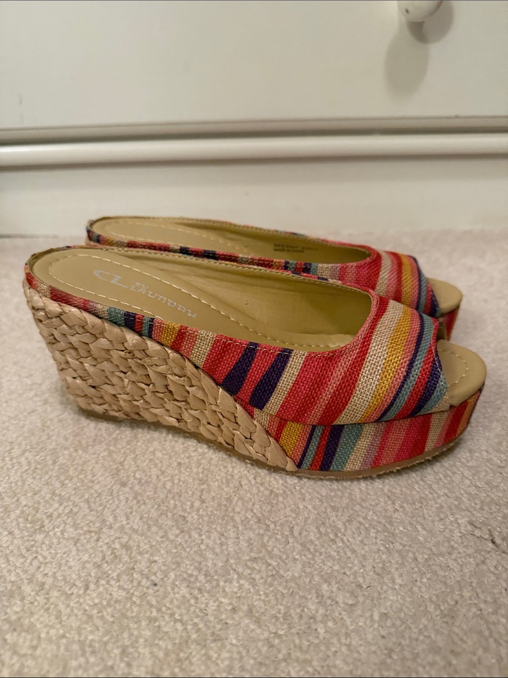 CL by Laundry Multicolor Striped Peep-Toe Wedge Sandals New Unworn 6.5